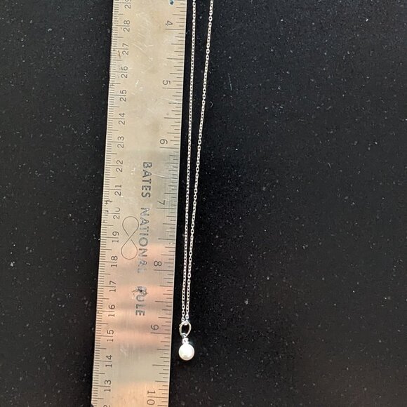 Pearl and Diamond Necklace by Mikimoto - gorgeous - Picture 5 of 8